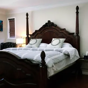 3* Bed & Breakfast Royalty